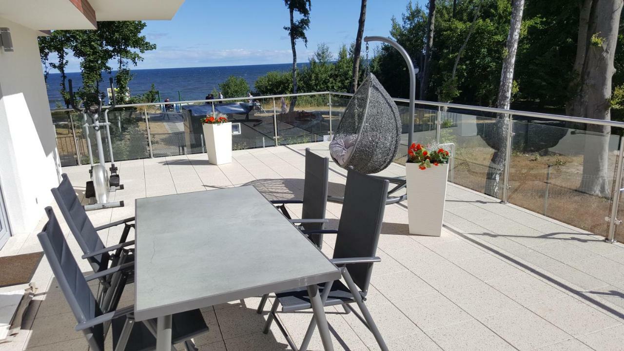 Ferienwohnung Z Widokiem Na Morze Rewal Exterior foto